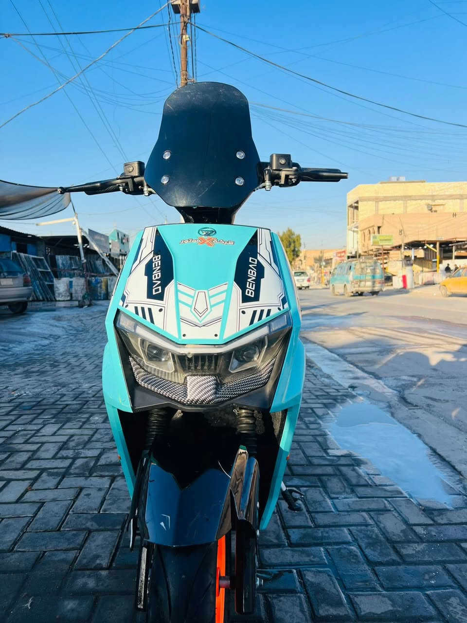 السلام عليكم ورحمة وبركاته اخوتي
دراجة شحن موديل 2025 من شركة اكس موتورز 
الدراجة مثل ماتشوفها بلصور كلش نضيفة ومرتبة وغراضها كلها موجوده المري والمسند الي ليورة مواصفات الدراجة 

6 بطاريات مسطره سعة البطارية الوحده 49 امبير يعني شي خيالي تمشيك اكثر من 75km بلشحنه الوحده 
نظام البك والاشاير والتشغيل عن بعد وكلها شغاله من كهربائيات 
ملف 2500 72w 
الدراجة خير من الله شغل واطلع صالها 8 اشهر من نازله 
الدراجة بيها اربع سرعات ونظام تيربو يعني توصل اكثر من 70 حقيقي 
سعرها 850 وبيها مجال للشراي 
مكاني بغداد البياع سويب 
***********
