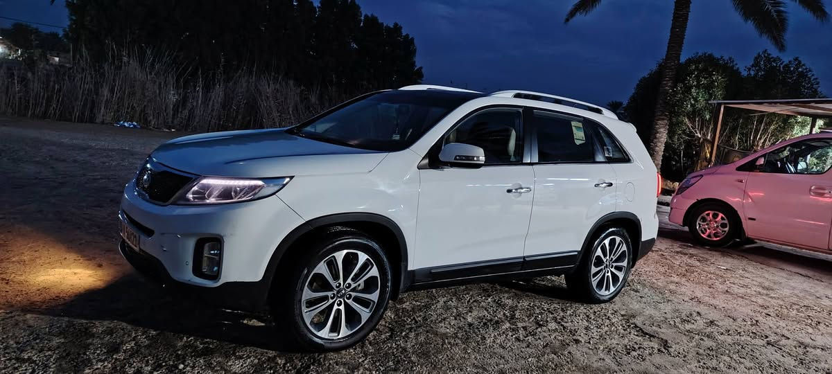 السلام عليكم سورنتو موديل 2014 خليجي رقم بابل نكليزي بسمي مكينه 6 مكينه وكير مكفولات سياره كفاله عامه تحويل ثاني يوم سياره جديده بمعنى الكلمه مكان بابل الحمزه الغربي السعر ٢٠٠ وبيهامجال ***********
