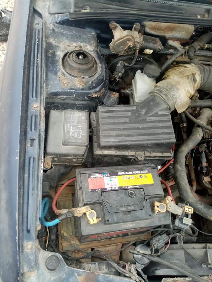 السلام عليكم سيارة النترا دمعة موديل ٩٣ رقم ديالئ انكليزي مكينه كير عادي   مكفولات تخم تاير جديد  مكفوله بدون ضربه فر ممات وحده ملحومه  المكان ديالئ كنعان السعر الشراي يخابر وبيه خير ويدللً الرقم ***********
