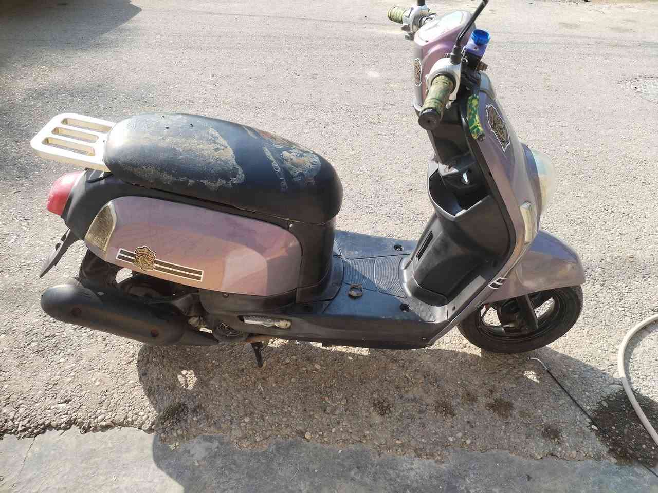 السلام عليكم للبيع ماطور بوليسي سرعه 120 الك الفحص السعر 500قفل الشراي يتصل ويدلل***********
