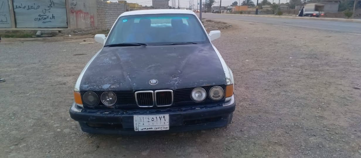 بي ام رقم صلاح الدين ألماني سنويه عظم لسنه 29 شرط التحويل والوكاله كير محرك شرط داخل جديد صدر جديد كهربائيات شغاله تايرات جديد السعر 33 وبيها مجال /*********** //. ***********
