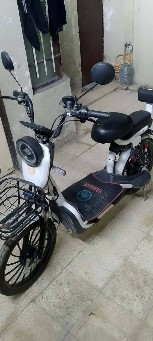 ماطور شحن للبيع مستخدم شهرين شرطه الفحص 290 بي مجال شيء قليل***********
