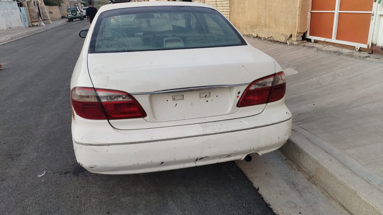 السلام عليكم
نسيان مكزما 

٢٠٠٣ كير عادي 

رقم بابل نكليزي باسمي 

مكينه بلاد ٣٠٠٠

سياره نضيفه

 مكاني الصويره 

***********

السعر ٦٠

تبريد شغال ثلج ❄️

ملاحظه السياره بس صبغ تحتاج فقط
