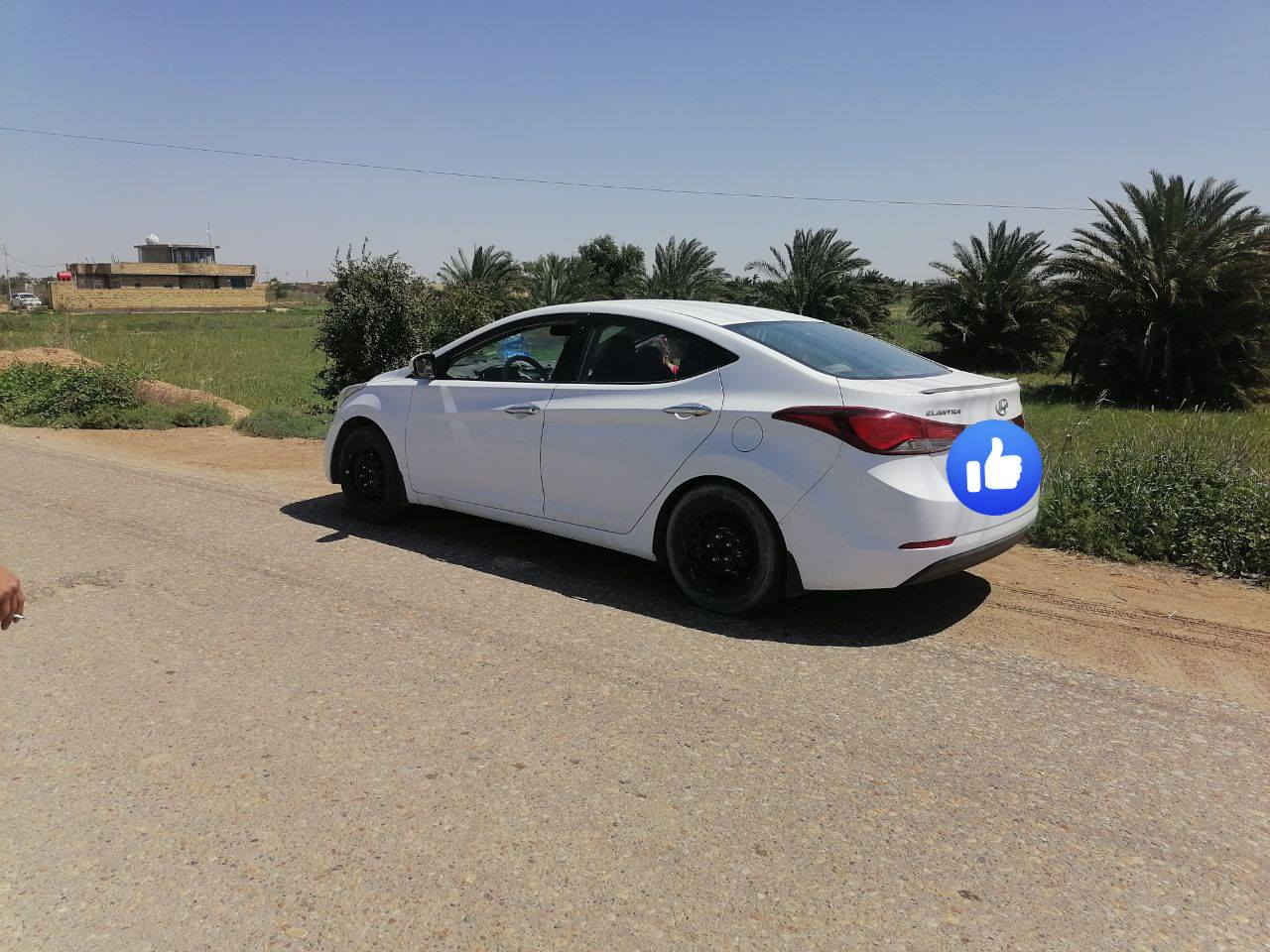 سلام عليكم سياره انتره خليجي محرك( 1800) باسمي رقم ميسان موديل 2016 بيها صبغ فقط بلدوسه كما موضح بلصوره سنويه تنتهي سنه (2028) مكان السياره  العماره ‪ ***********
