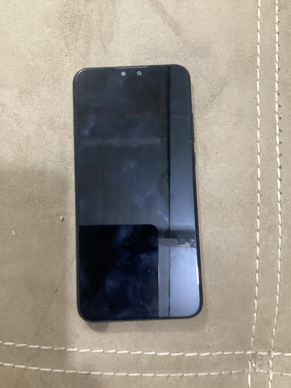 سلام عليكم توفر ايباد 9️⃣ ايفون للبيع مستخدم  مكفول من كلشي مع ضرر ب اللزكه مالته مو الشاشه السعر 500 وبي مجال حك الجيه وتوفر موبايل مثل ماتشوفو  مبدل شاشه وبطاريه السعر 50 🔒 *********** للتواصل و الاستفسار
