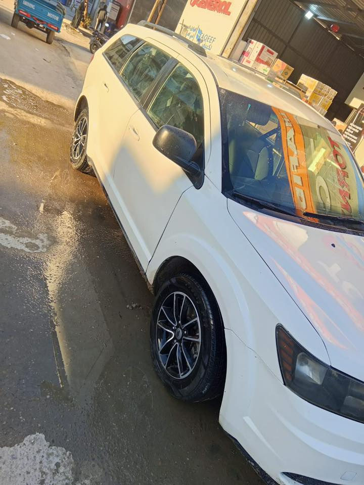 السلام عليكم دوج جورني 2018 نظيفة جداً جاهزه من كلشي حادث جاملغ وبنيد بدون دواخل رقم بغداد مكانها بالحله للاستفسار ‭0773 503 9741‬ سعر 135 وبيها مجال
