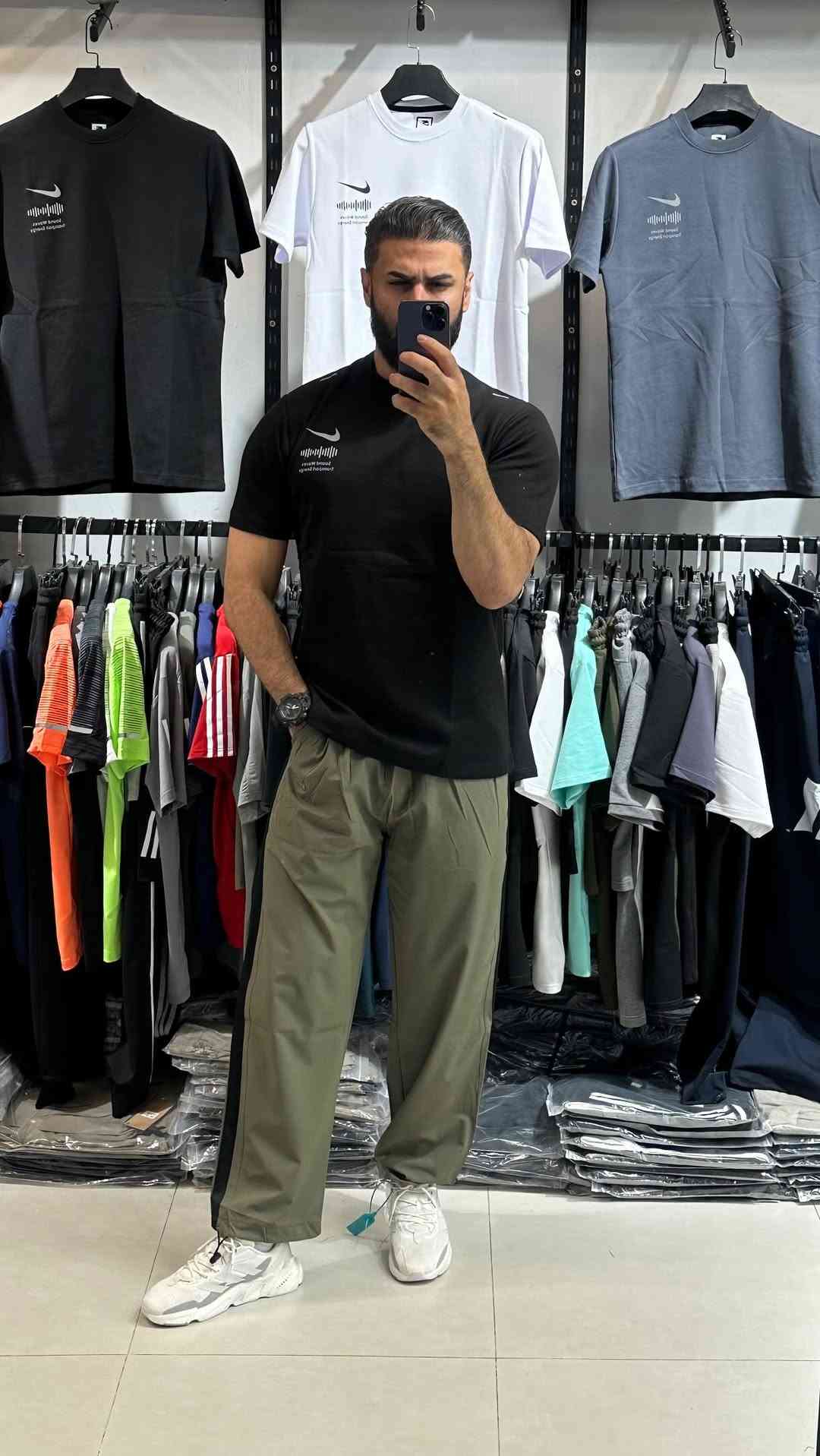 تراك نايك ماستر كوالتي خامة البدي قطن خامة البجامة وتربروف هاف مقاسات s m L xl Xxl متوفر خدمة توصيل للطلب والاستفسار ***********
