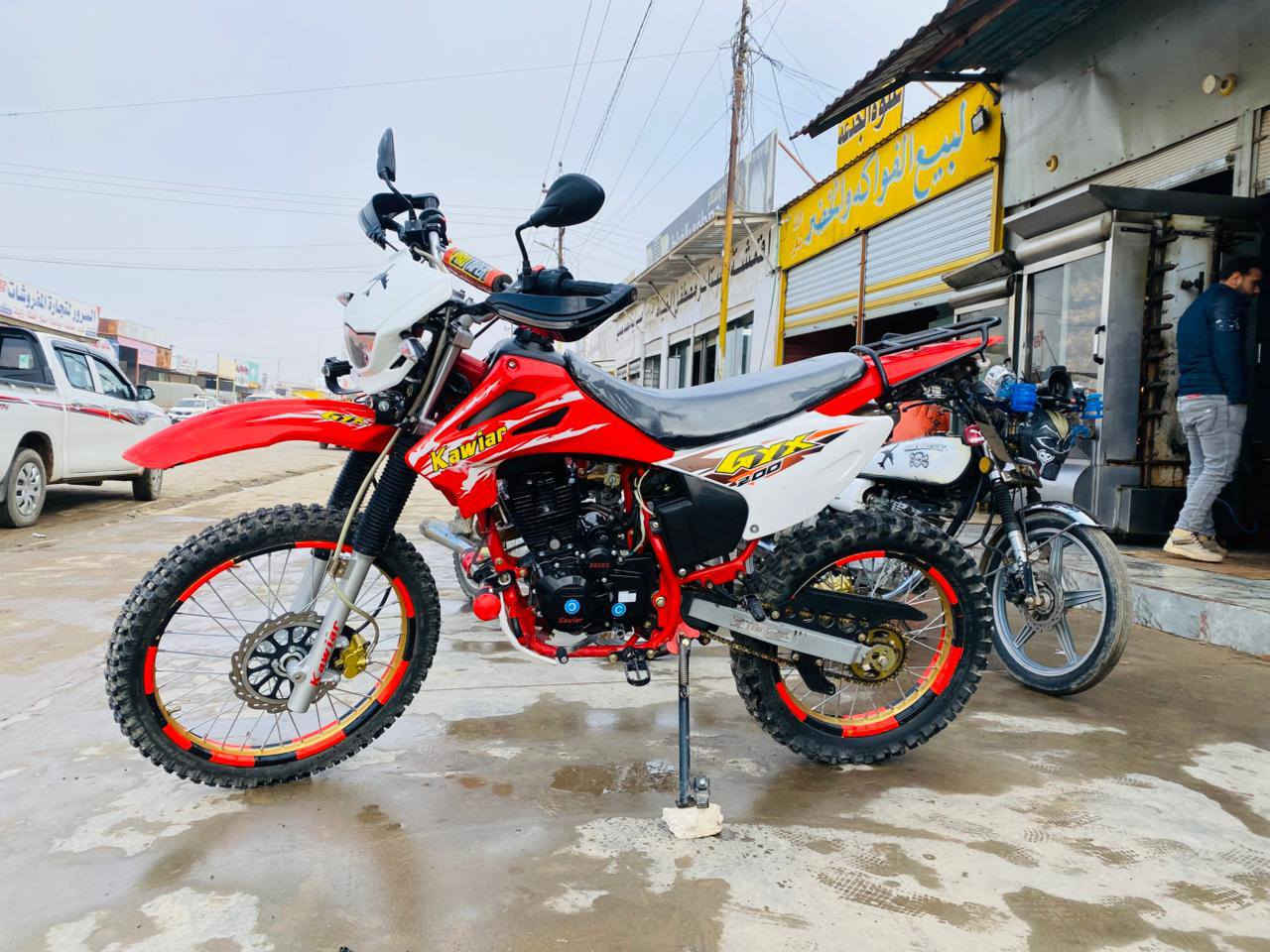 السلام عليكم موطور للبيع قفاز موديل 25 شرط جديد الاستفسار نتصال بل رقم ***********
