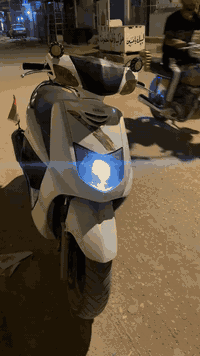 دراجه سكنس نثيه موديل ٢٠٢١ للبيع الدراجه نكره سلف ما ناقصهة شي شغل وروح تراي وين متريد دراجه كامله كهربائيات كلهة شغاله اي نقص مابيهة المكان نجف حي الميلاد السعر 380وبيهة مجال حك جيه للاستفسار الاتصال على هذا رقم ***********
