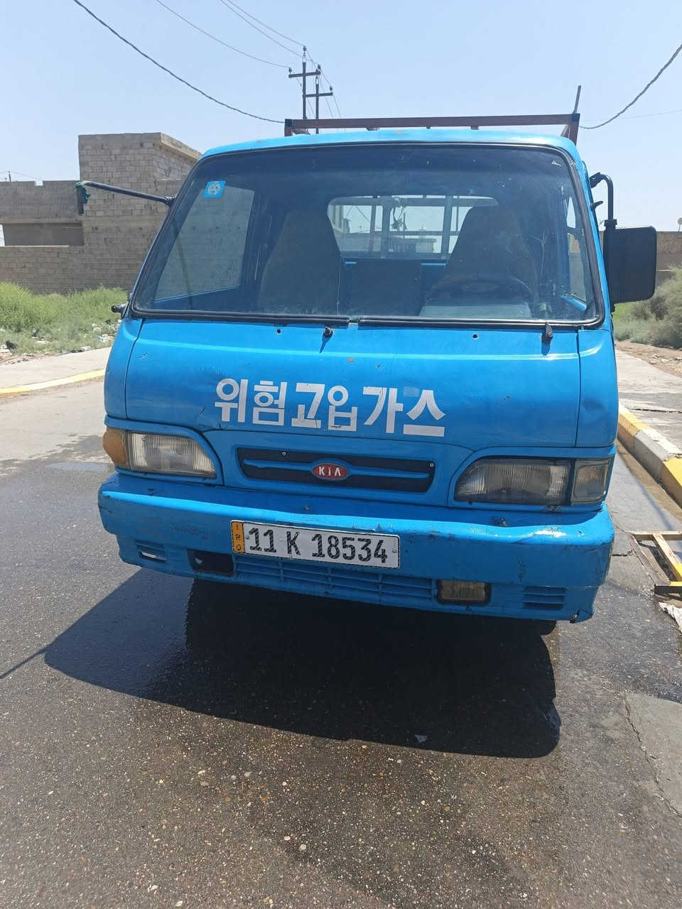 كيا بنكو للبيع 
موديل٩٦
رقم بغداد نكليزي
سياره مكفولة محرك كير وشاصي فطر إصبع ملحوم

47ورقه بيها مجال حك الجيه
واسط الصويرة 
للتواصل•***********
