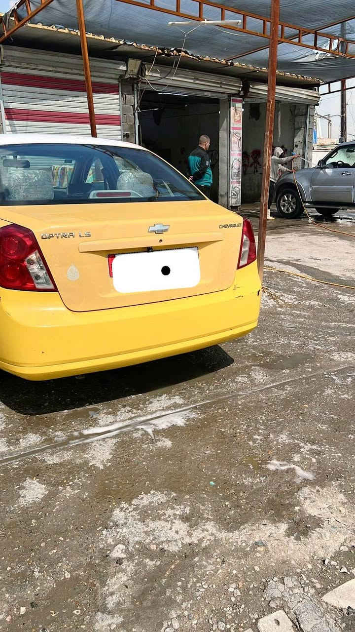 اوبترا (2010)الشركة العامه 
سياره مكفوله اي نقص ما بيهة
تخم تاير مكينه كير كل جديد
كير عادي
رقم بابل جديد بأسمي 
مكاني (بغداد الزعفرانيه )
تلفون(***********)
السعر (٥٥)
