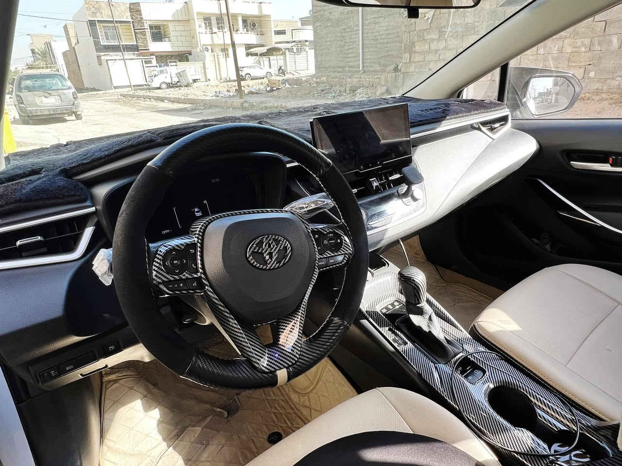 كورلا موديل ٢٤ سوناره موجود كفاله ما عدا بارد باب صدر
ماشيه ٩٠ الف مكانه الرمادي تحويل 
للاستفسار 

*********** هاتف 
*********** واتس
