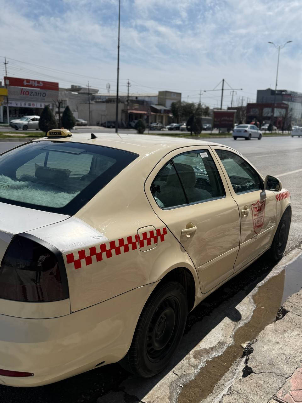 بسم الله
سکۆدە 2013 مەکینە شانزەی بیلادی بێ تۆربۆ 
گێڕعادی

گێڕو مەکینە بەشەرت کارەبای کامل مەزبووتە تەحویل و غرامە پێش و پشت بە شەرت تەنهاچوارپێنج پەڵەساردەکوتی هەیە
سەنەوی نوێیەتا2027مانگی10

تابڵێ مەزبوتە نوقسانی نییە ماڵی دۆستە 

سعری 98$ مەعمەلە

م/***********
