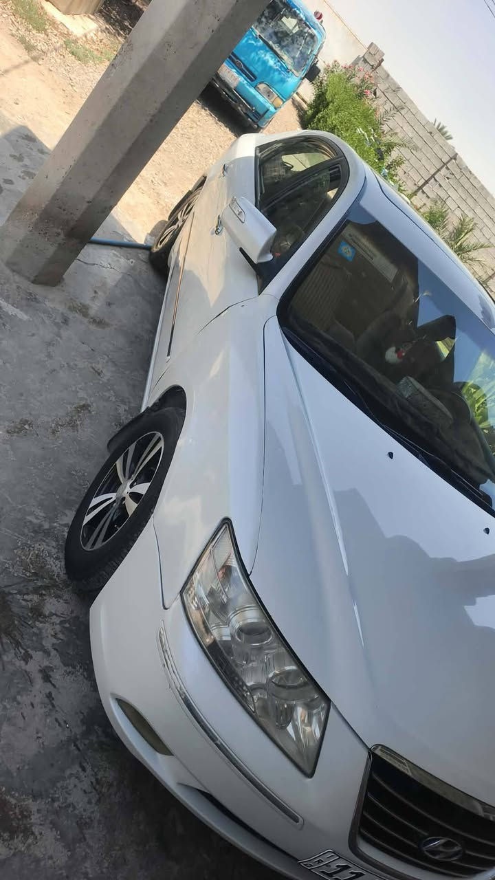 من رخصت الادمن 
سوناتا خليجي 2011 مكينة 2400
رقم بغداد ب اسمي شرط التحويل
السيارة ابيع حزام من عدة جنطة وبنيد
شرط بدون دواخل وبيهة اثر تگشير ب القمارة شبر مو اكثر السيارة كفالة عامة من ضربة او تجية
العنوان ديالى الخالص رقم صاحب السيارة *********** السعر 110 وقابل للتفاوض
