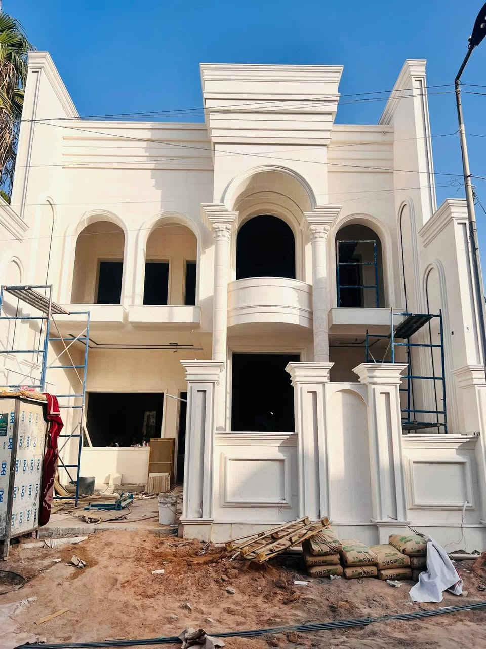 كادر لتغليف كافه انواع الواجهيات بلمرمر وحجر طريقه العمل لحيم ميكانيكي وانواع الديكورات ونقشات وبسعار مناسبة الاتصال او الاستفسار ***********
