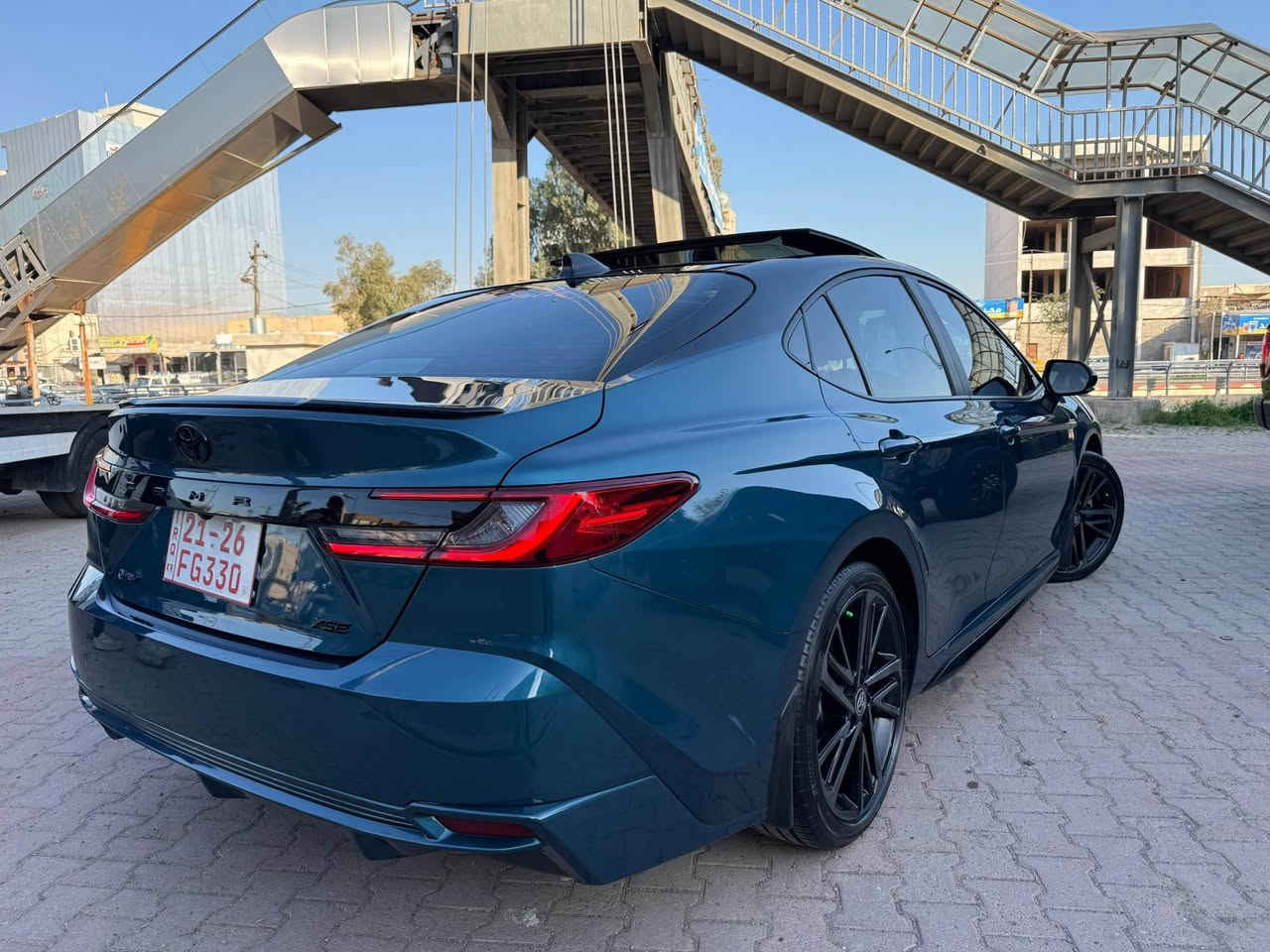 كامري 2025 XSE فول فول مواصفات 
لون مميز فيروزي 🔥 دخول جديد كاتي 👍🏻 بدون رقم تترقم 
شمالي حسب الرغبة مـدة الترقيم 90 يـوم من تاريخ الشـراء
المواصفات فول بانوراما وسقف أسـود وتكم سـود وداتا شـو
وكشنات جلـد بالكامـل وتدفئة وتبريد كشنات وفـول كهربـاء 
السايق والسكن وتبريد قطعتين وشاحن موبايل لاسلكي وفول تحكـم ستريـن خياط وتـدفئة ستيـرن وشفتات كيـر بالسترين وعداد الكترونـي بالكامـل وتشغيل عـن بعد و3 أنظمة قيــادة وأوتوهولـد وهاندبريـك دكمـة ورادار أمامــي وتحديـد مسـار ونظام النقطة العمياء بالمــري الجانبية ورادار وكامـرة خلفية وشاشة جبيرة ونظام GPS لايــت LED دبل عدسة ولـد نهاري وبلاجكتور تفاعلي ودوسات ترحيب نيكل ليد وبـك لايـت فـول ليد ويل 19 تخم تاير بلادي شركة وباقي المواصفات المعروفة

🔹 الحادث : دعامية وجاملغ السايق فقط بدون أرباك 
🔸 رقم الشاصي : 4T1DAACK0SU067030
🔹 السعر : 275$ 🔥 وبيهه مجال 
🔸 العنوان : كركوك *********** - *********** كركوك, العراق
