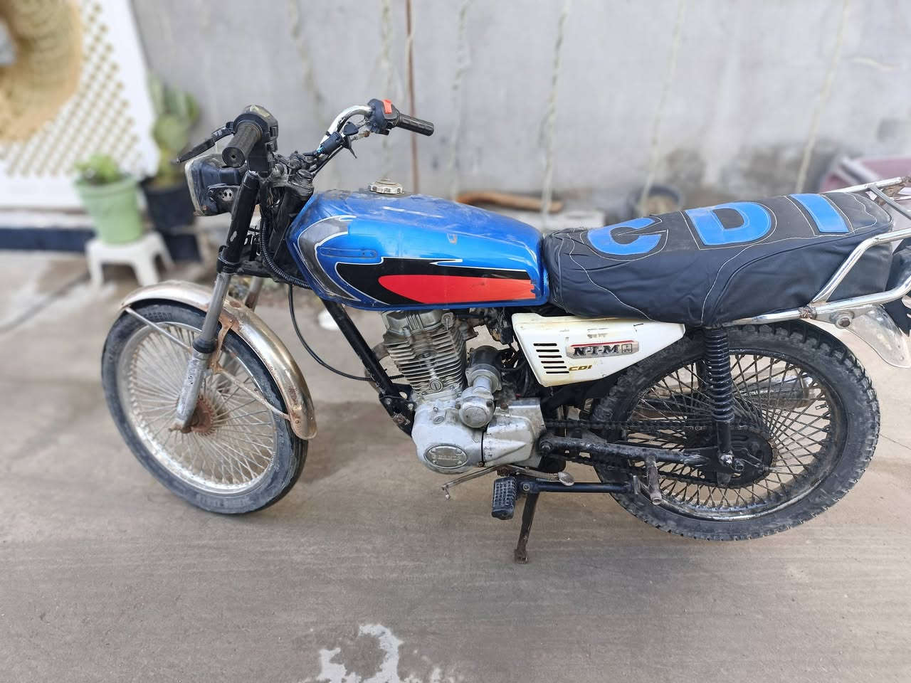 سلام عليكم دراجه تايكر سلف للبيع السعر 250بيها مجال بسيط مكان ديالى بعقوبه بهرز شراي  ***********
