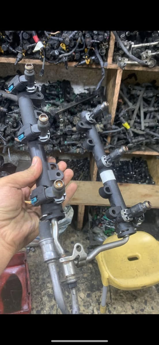 السلام عليكم نوزلات (حاويه تفصيخ)
(((مهافي )))
سعر التخم كامل مع المسطره 75 والتوصيل مجاني 
جمله /مفرد (ملاحظه جمله أسعار خاصه )
للاستفسار ***********
