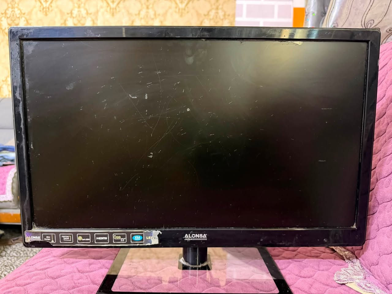 ✅بلي 5 سلم
✅1 تيرا
✅ قرص GTA5
✅ UBS حجم 1500 
✅ جويستك اصلي عدد 2 وحده منهن الكير بي درايف
✅ شاشة صغيرة حجم 28

✅حسابات عدد 2
🔱العنوان الدورة - ***********

