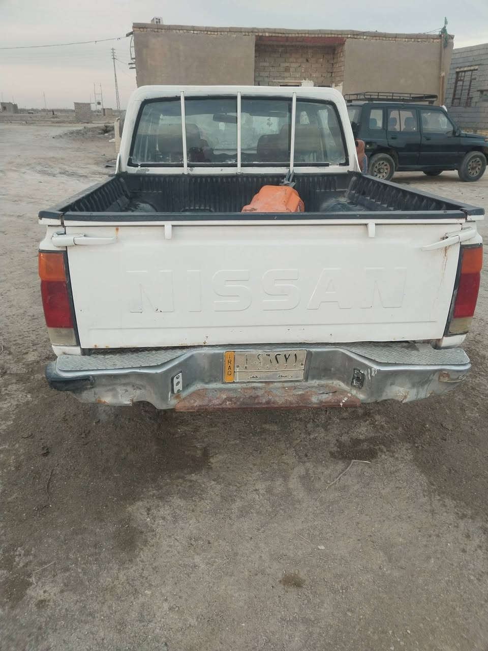 السلام عـليكم نيسان للبيع موديل 92 محرك ونجي ٤ بيه طگه وكير مكفول واكسن سيـاره احله من صوره بس عوزه فقط تجفيت للمحرك داوخل نضيفه تايرات نظيفات كهربائيات كامله مكـان ناصريه
الأنتصال: ***********
