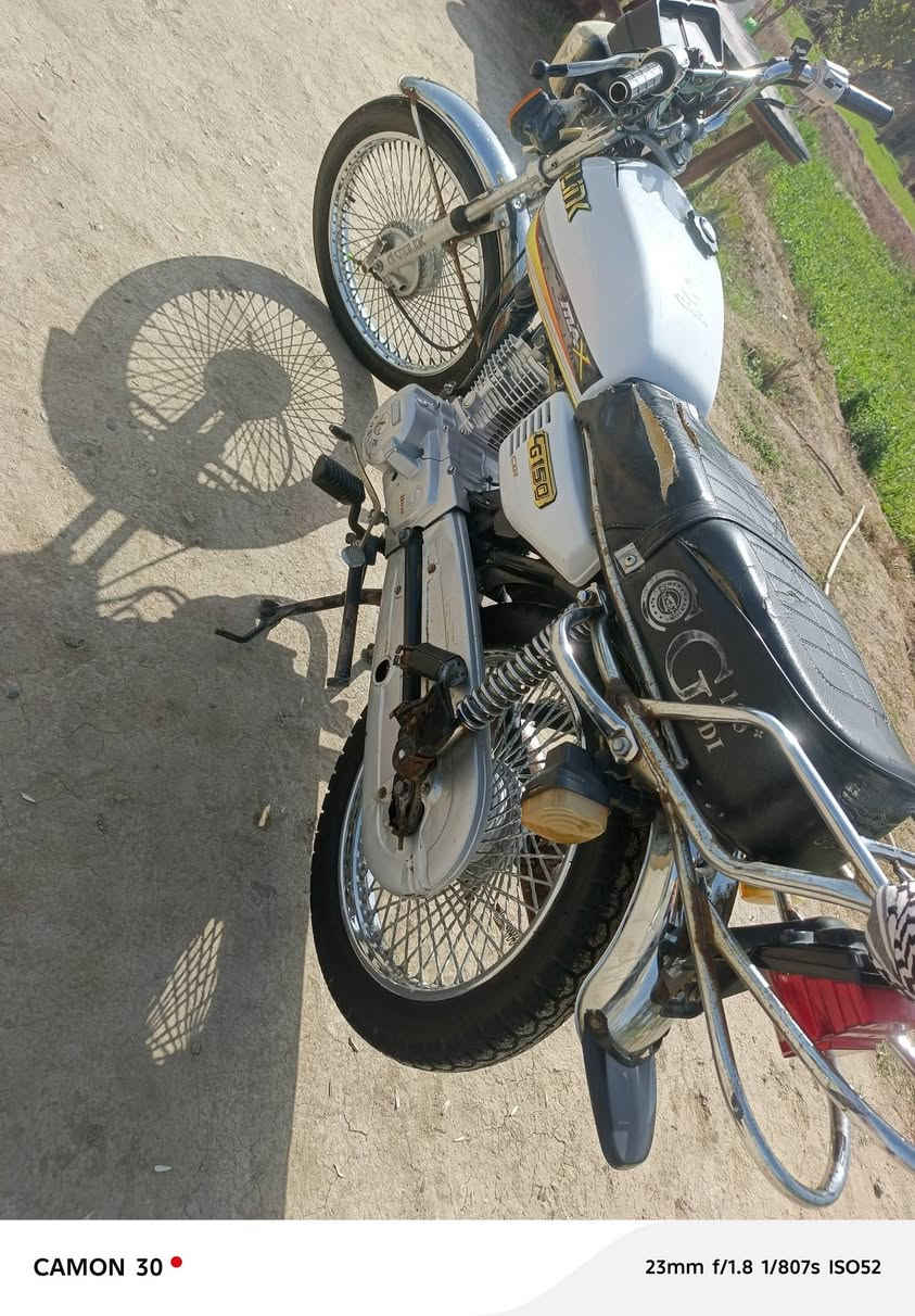 سلام عليكم اخوان
دراجه تايكر 22
كفالة عامه لسعر خاص
رقمي ***********
