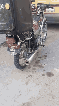 اربعه كير كلك مديل 25 جديده دراجه ما مفتوحه السعر 390 وبيها مجال قليل الشراي يتصل ***********
