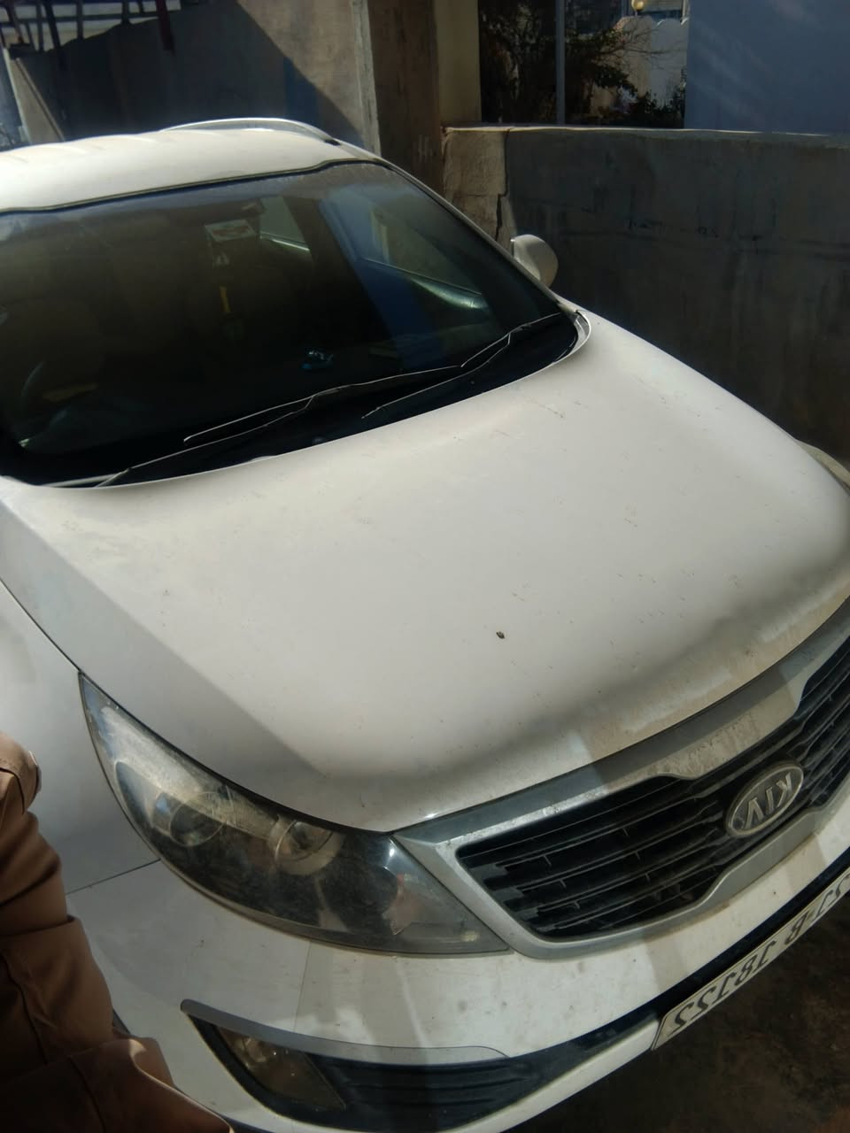 سبورتج موديل 2012 بدون ضرب بدون سبوخ ماشي 160الف بي كوبون رقم جديد سيارة جاهزة مال بيت
مكينة مفتوحة شرط كيرو محرك 
عنوان كركوك حسار ***********
سعر 145ورقة
