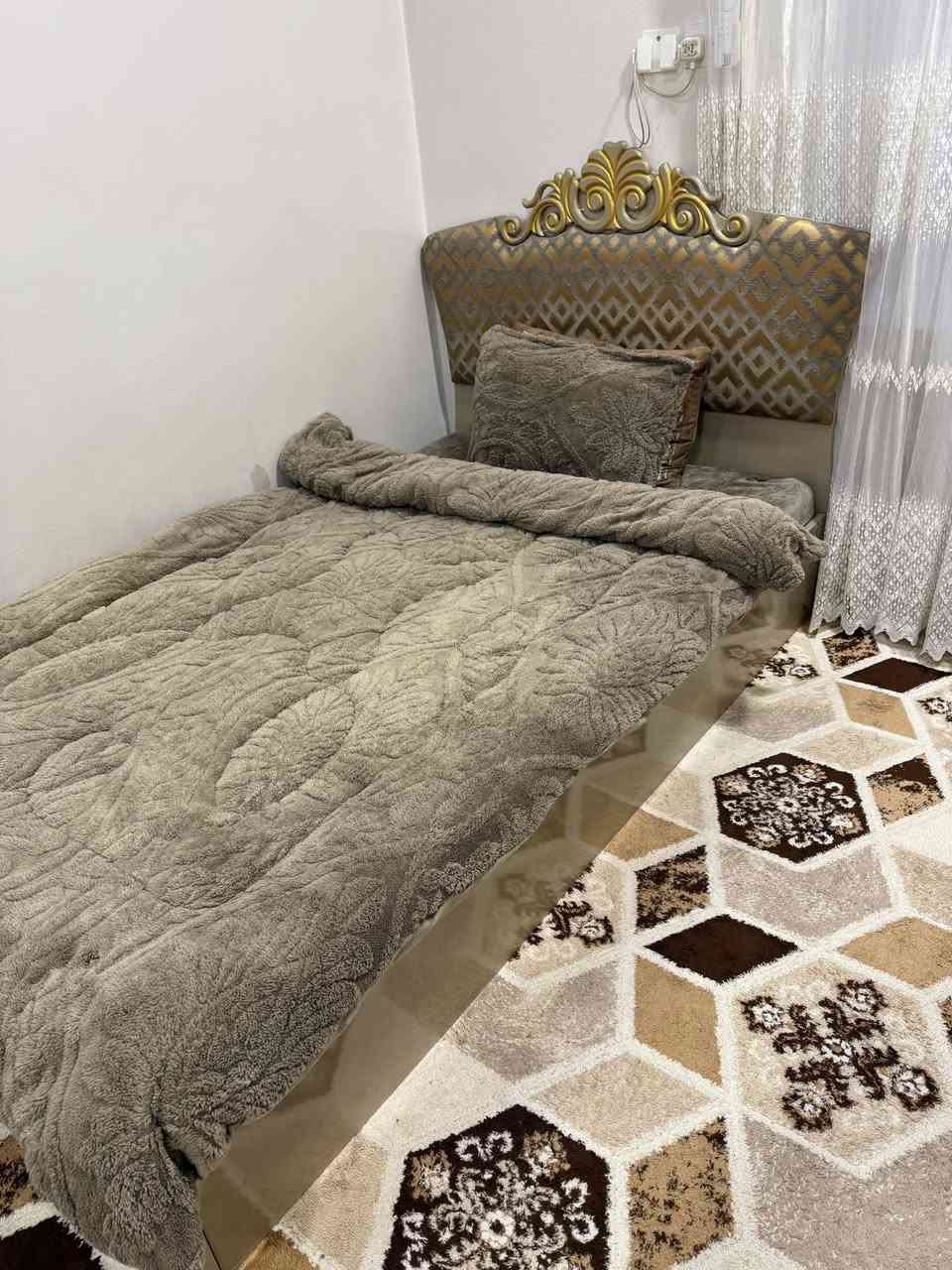 غرفة شبابية تركية 5 قطع تختين وقنصور وميز مرايا وكمدينة نظيفة سعر 550 وبيها مجال بسيط عنوان موصل


**إذا كنت صاحب هذا الإعلان وتريد حذفه لأي سبب، رجاءا أرسل رسالة إلى الدعم الفني**