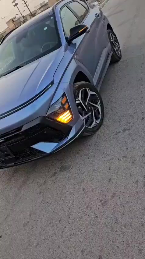 للبيع كونا  Nline 2024 ( رياضي )
فول فول مواصفات بصمة سقف بانوراما
مكينه.      1600 
تيربو      
موديل.    2024
لون         لون مميز وغريب
 
عداد مسافة.          20الف ml

السعر 18500  دولار مرقم بغداد 
                             
حادث خفيف 
بدون دواخل بدون شواصي 
السياره باب سايق نصبغ وشبر بل وراه ارباك كشن فقط
سقف بانوراما
بصمة تشغيل وابواب
شاشة دجيتال متصل
كشن كهرباء وتدفئة وتبريد
كير تعليك 
وضعيات قيادة
كشن جلد وكنتارة ختم  N
ويل كب رياضي 
ستيرن مضلع شعار N
شفتات ستيرآ
رادارات 360 درجة
توقف ذاتي عن الرجوع
رجاج بالستيرن خلال التحذير..الميزة 
فور ويل 4x4
سبايدر اسود مفصول رياضي
لد نهاري امامي وخلفي
شعار N line داير مداير السيارة
شحن واير ليس ومخارج اضافية
سستم صوت BOSE
تبريد قطعتين
شلايزرات رياضية حول السيارة
مري سود واشارة جانبية
هاند بريك بصمة
اطفاء ذاتي عن الوقوف
مانع انحراف
وهواي مواصفات 
كامرات 360 درجه 
تشغيل كاميرا بل دشبول 
حساسات عدد 12 داير مداير سياره 
سياره تمشي بل ريمونت
السياره بسمي 
 رقمي ***********

اثير ***********
مكانه بغداد
