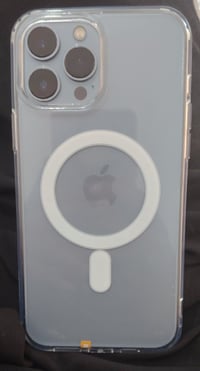 آيفون ١٣ برو ماكس • بطارية ٨٩ • مخدوش