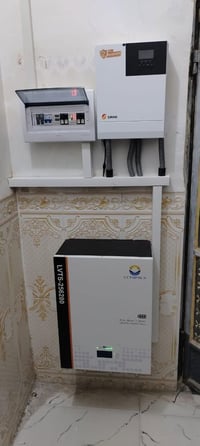 منظومة شمسية • 10 أمبير نهار • 8 أمبير ليلاً