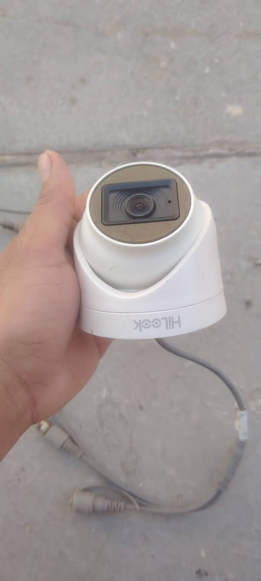 السلام عليكم كامرات ٤ بدون جهاز للبيع السعر ٥٠ العنوان البصرة الحيانيه ***********

