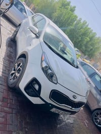 سبورتج 2021مكفوله من الشخط السياره كلين بدون حادث سعرها 190 اي استفسار...