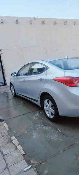 السلام عليكم ورحمه وبركاته اخواني سياره النترا افانتي كفاله ماعده طخات خفاف وضربه بل جاملغ الخلفي موديل 2012 حجم المكينة 1600سنويه 28حداده الاماميه تعبانه شويه رقم الهاتف ***********غير متواجت نت
