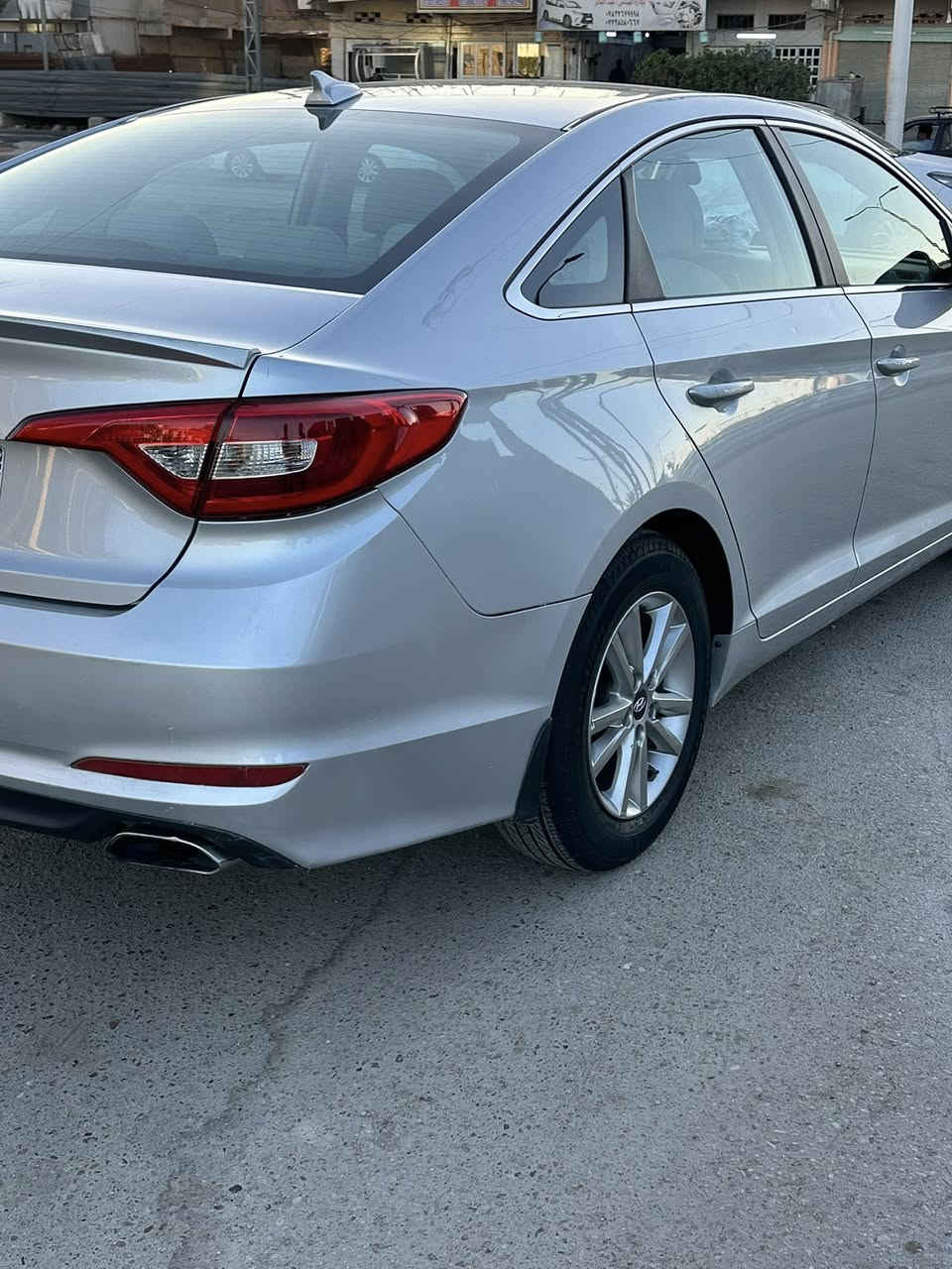 سوناتا
سوناتا 2016 وارد امريكي محرك 2400 بيها صبغ 3 قطع ماشية 67 ميل  حدادية جديده سيارة ڪِݪشَ نضيفة
الاستفسار 
***********
***********
