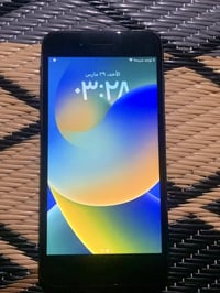 ايفون 8 بلس • 64 • اشارة ضعيف