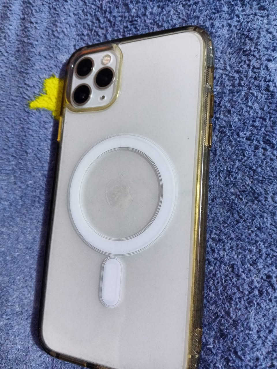 السلام عليكم ايفون 11 برو ماكس بلادي بس بطاريه 79 مكاني بغداد الدوره السعر 275 قفل ***********
