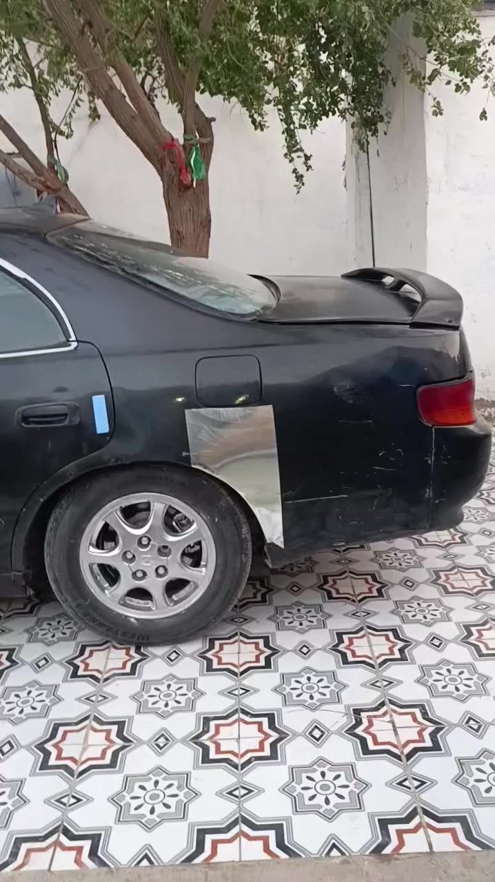 سلام عليكم سياره شيزر موديل 93 مكفوله من الكص والنقل الجثه والعيب الشرعي حداديه تخم تاير جديد تبريد ثلجج 🥶 كير ومحرك جدد بل كارتون مداور ثاني يوم او وكاله  السعر ﴿38﴾ وبيهه مجال العنوان الديوانية قضاء الحمزه الشرقي الرقم *********** ﴿ابو عباس الخزعلي﴾
