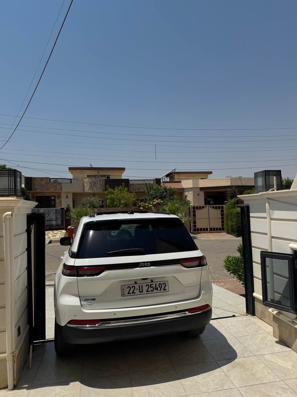 🚙 بۆ فرۆشتن – Jeep Grand Cherokee 4xe Plug-in Hybrid 2024

✅ Clean Title
✅ Plug-in Hybrid (4xe)
✅ کتێبی جامە ڕەش
✅ سەتا 80
✅ دۆخی زۆر باش

📞 بۆ زانیاری زیاتر پەیوەندی بکەن:

***********
***********
*********** كركوك, العراق
