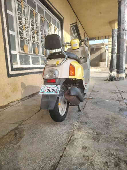 السلام عليكم دراجه للبيع مقفوله ما مفتوحه 2007 بوليس السعر يخابرني ويتدلل ***********
