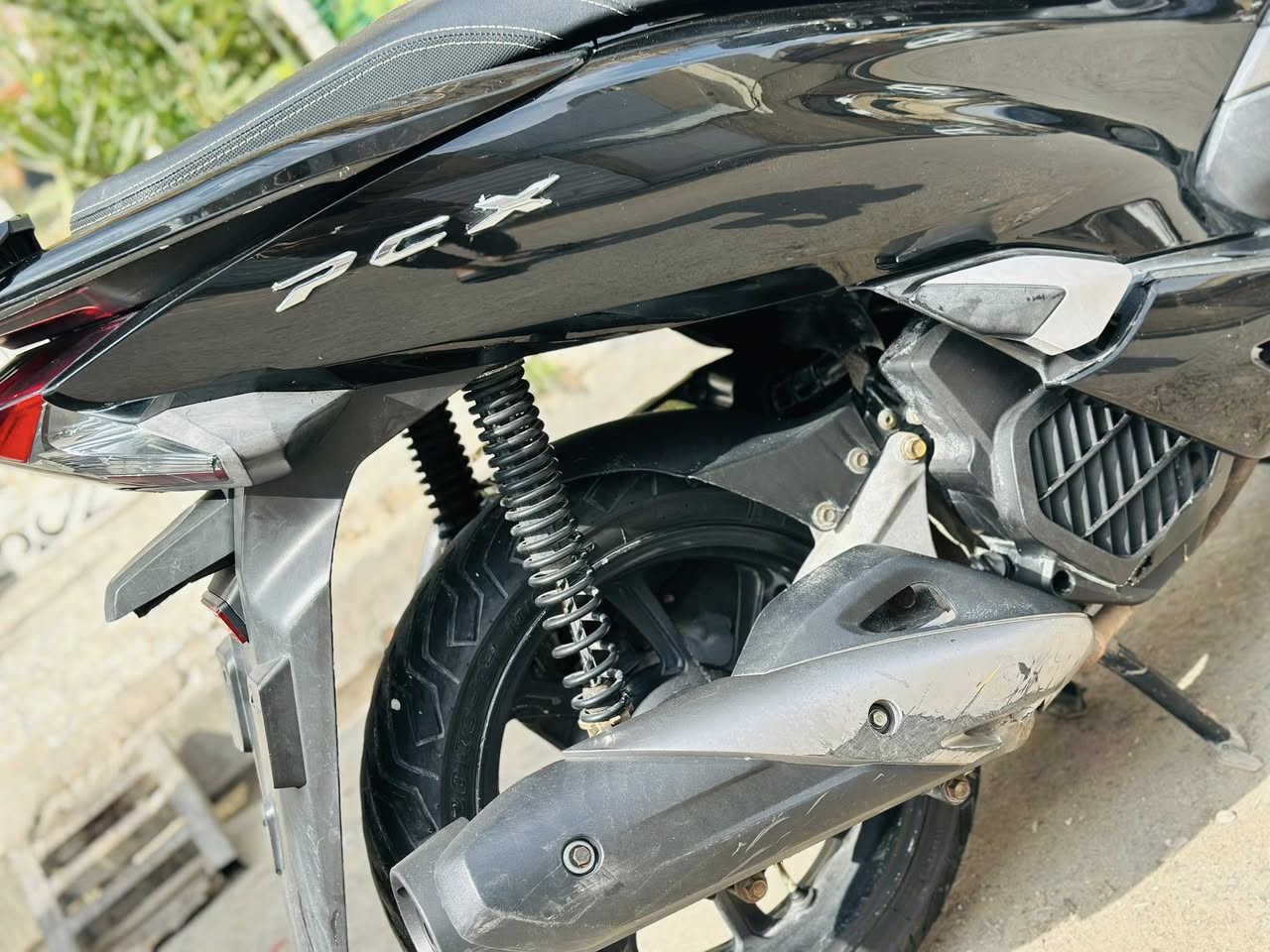 بيسي اكس جيل ثالث كفاله عامه الدراجه كله 🧿✅
حساس زدحام ✅
تخم تاير ✅
الدراجه ماليزي ✅
مكينه برغي مامفتوح بيه كفاله
دهن امزويل وكاله 
بيه شخوط بسيطه
مكاني بغداد الشعله (‭0774 242 0498‬)
سعر 13 $وبيه مجال بسيط
