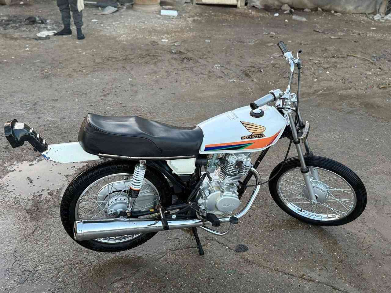 جواد هل شكل مديل 2025 اليحب يقتني يتفضل خاص او تصال *********** مكان بابل قضاء القاسم(ع)  السعر 550 بيه مجال بصيط
