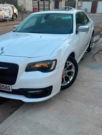 عندي ويل كب كروم حجم ١٨  مع تخم تاير جديد هسه شديته مراوس مع ويل كب (٢...