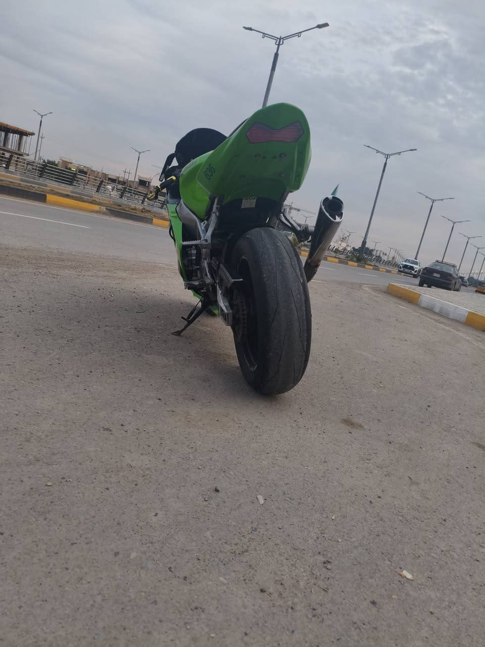 كاوسكي 636 2004 دراجه كفاله عامه مفتوح كور فقط مبدل ضاغطه وزنجيل رياضيه سعر 30 وبيها مجال شراي اتصل ‏‪0772 467 0414‬‏
