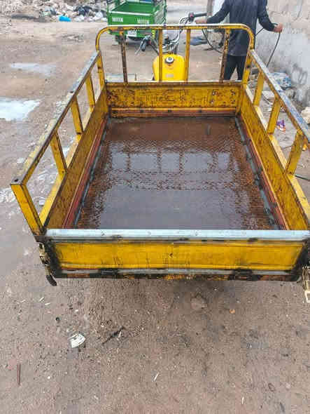 السلام عليكم ستوته موديل 2010 اوراق ستوته توهه معمره حلوه كامله كل نقص ما بيهه ستوته رايدهه بمليون ونص وبيهه مجال شي بسيط العنوان بصره خمسه ميل حي طارق رقمي ***********
