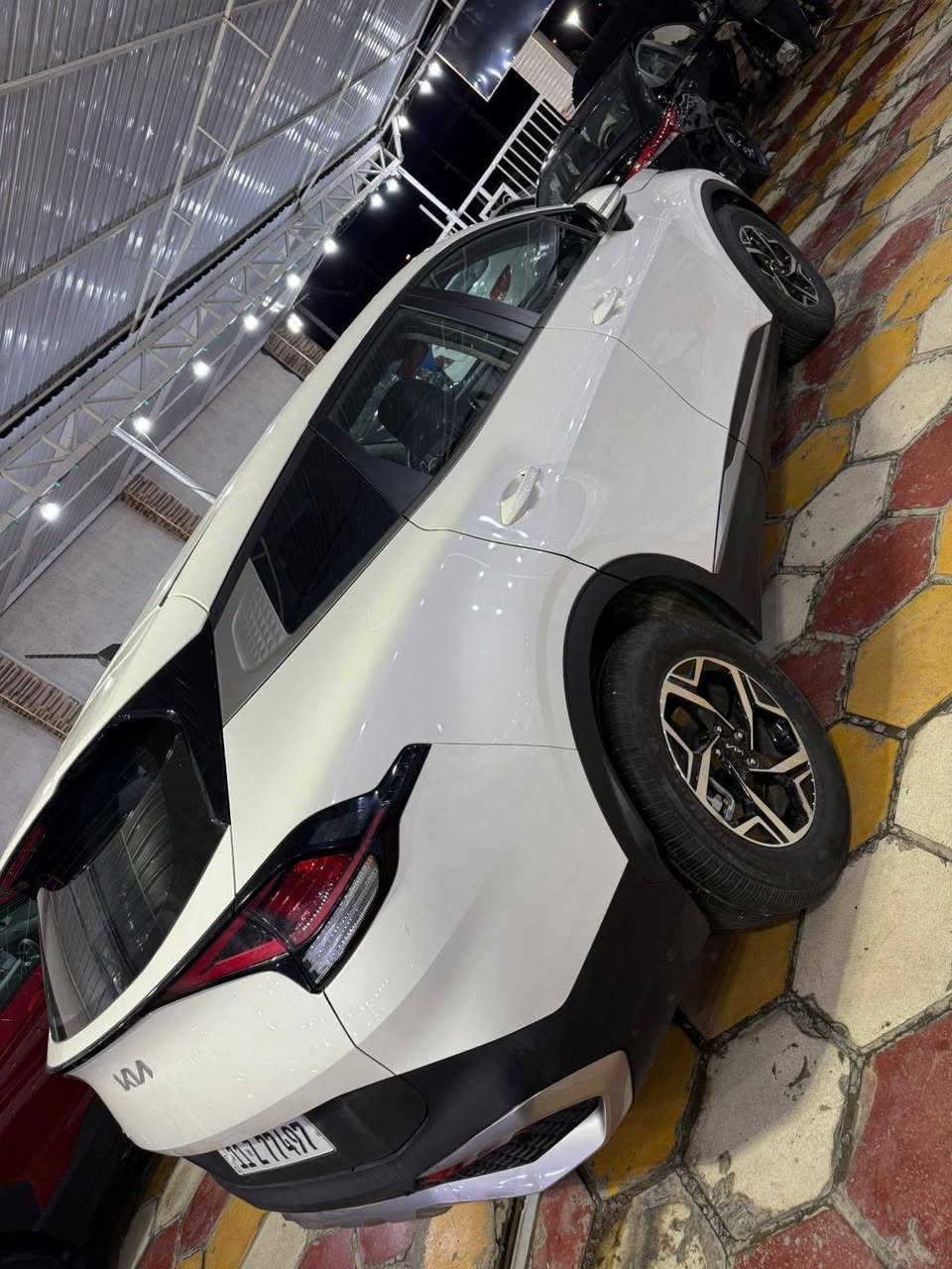 سلام عليكم 
كيا  سبورتنج موديل 👈 2024  ضرر فقط جاملغ امامي تبديل نفس لون ابلادي 🔥 رقم بغداد انكليزي جديد 💯كير مكينه شاصي لغد مكفول 🫰 مواصفات رادار حساس كامره شاشه تحكمات جهتين مري شفط 🫰🔥 سايد برك بصمه 💯 كروس سرعه تحديد مسار 💯 عداد المشي 190000 الف كيلو👈سعر 185  للاستفسار على ارقم 🔥 *********** فقط وتساب 💯🔥
