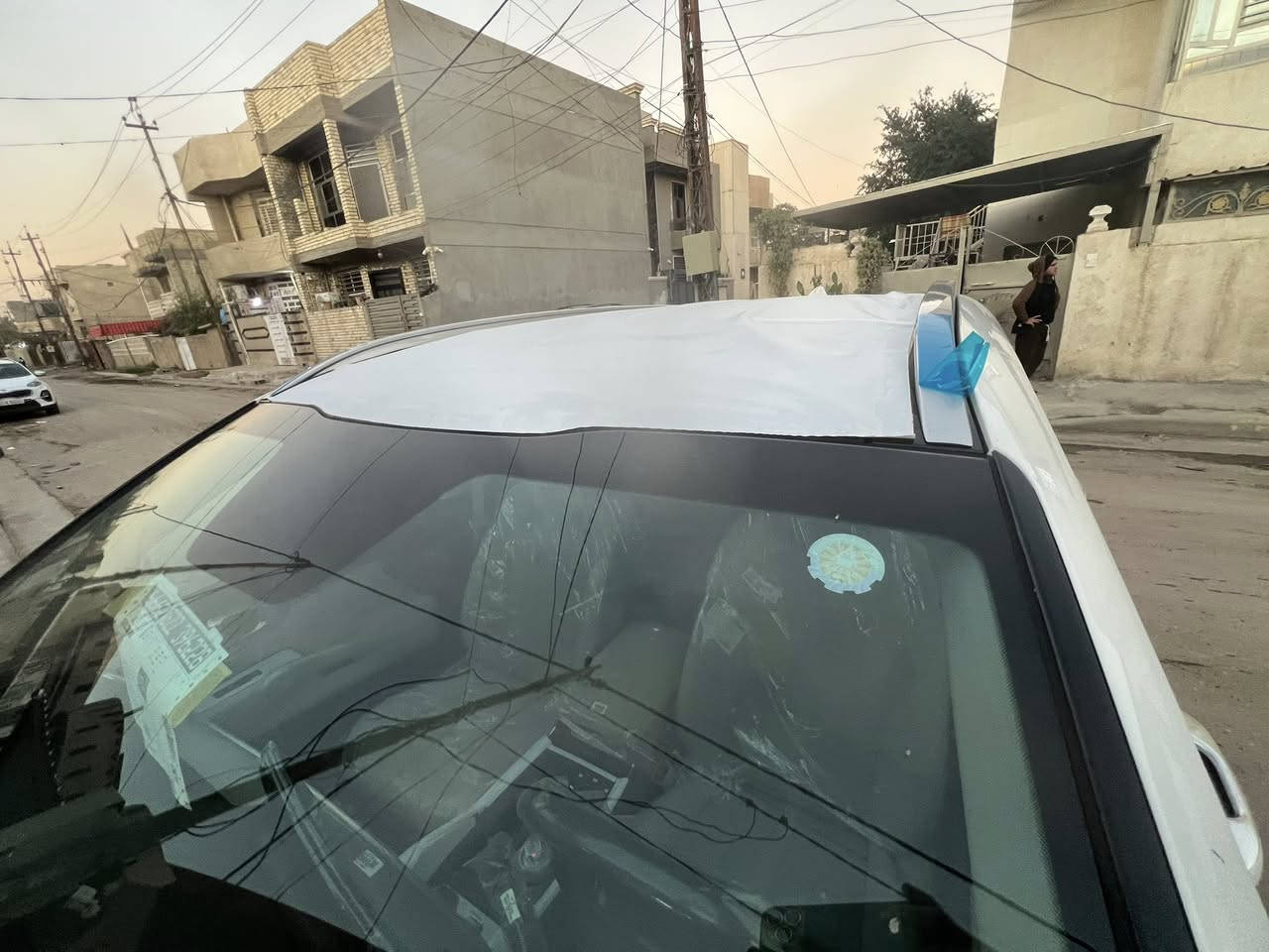 سلام عليكم شباب عندي سورنتو موديل 2026زيرووو سيارة رقم بغداد بسمي
موصفات سيارة 
1.بنوراما 
2.داتاشو 
3.دبل كامرة 
4كشنات كهرباء 
5.صندوق كهرباء 
6انارة محيطيه 
7بردات خلفية 
8.ويل قياس 20
اخوان سيارة زيروووو  
السعر 365
اتصال على الرقم ***********
