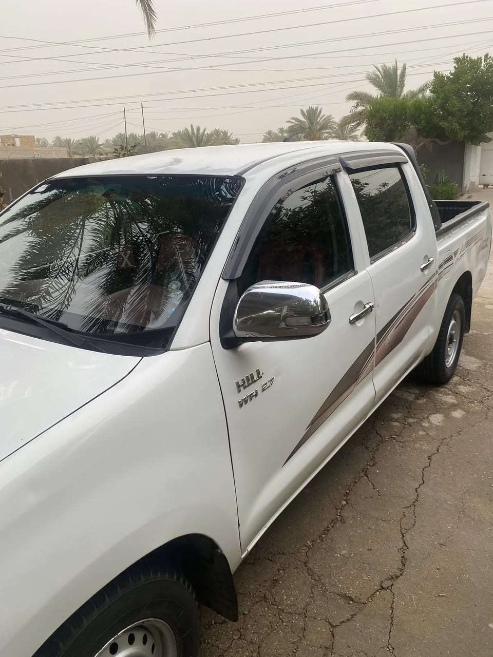 هايلوكس  مديل 2012  گير عادي 
سياره جاهزه من كلشي 
تخم تاير جديد 
اتصل وتعرف التفاصيل اكثر 
***********
المكان بابل ناحية ابو غرق
