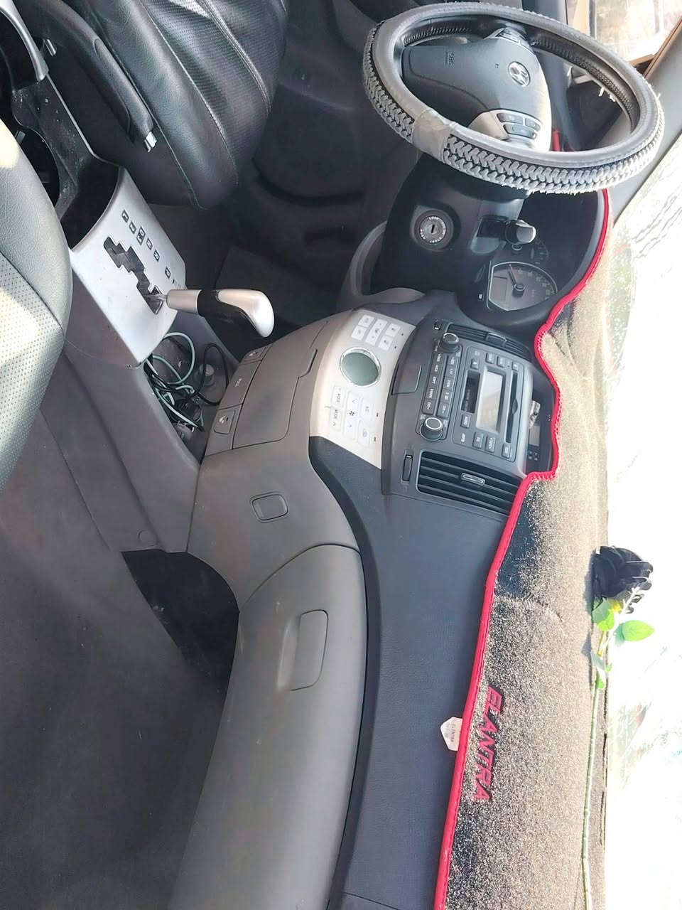 سلام عليكم افانتي للبيع
2009
سياره حلوه حيل مال جناي
السعر ٤٢ وبيه مجال
اتصل وتدلل ***********
