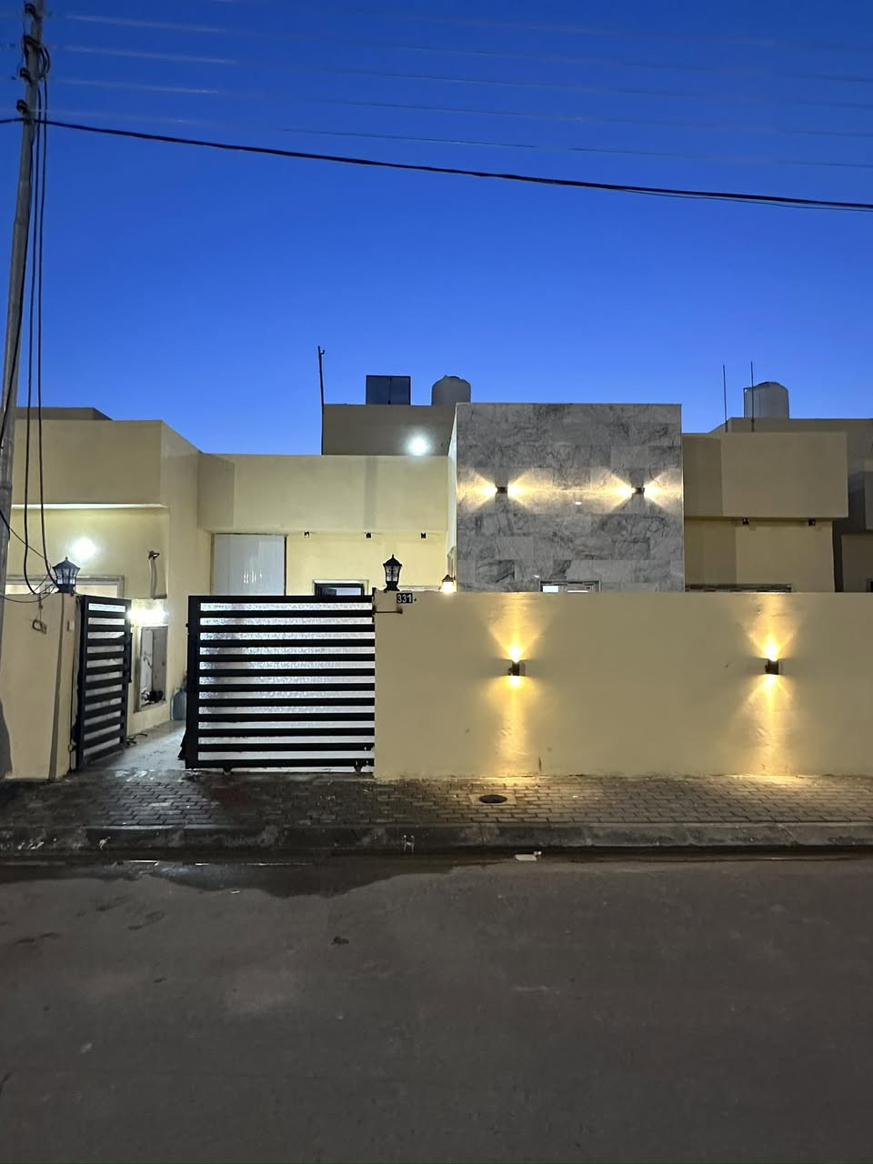 لبيع دار مجمع سما تكريت
المساحه ٢٠٠ متر
الواجهه ١٠
نزال ٢٠
السعر ١٤٠ مليون
للاستفسار وباقي التفاصيل
***********
